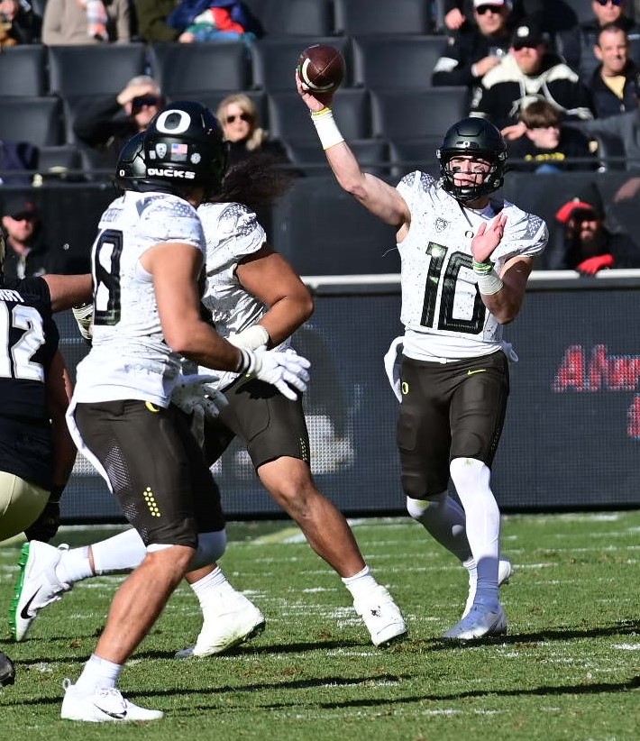 Bo Nix Oregon vs. the Colorado Bo Nix Oregon vs. the Colorado buffaloes